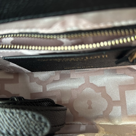 Gianfranco Lotti keylock pearl micro handbag crossbody black NWT - Picture 13 of 13